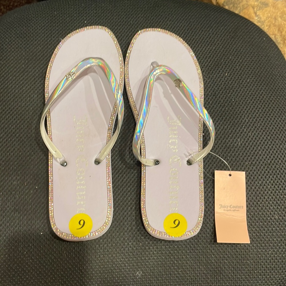 juicy couture flip flops